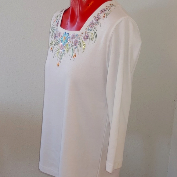 Embellished Women's Square Neck Top in White with Long Sleeves size Small - Picture 9 of 14
